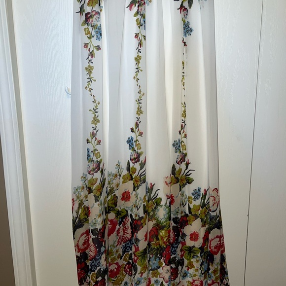 Brand: Ever Pretty Floral Printed Sleeveless V Neck Maxi Dress - Picture 2 of 16
